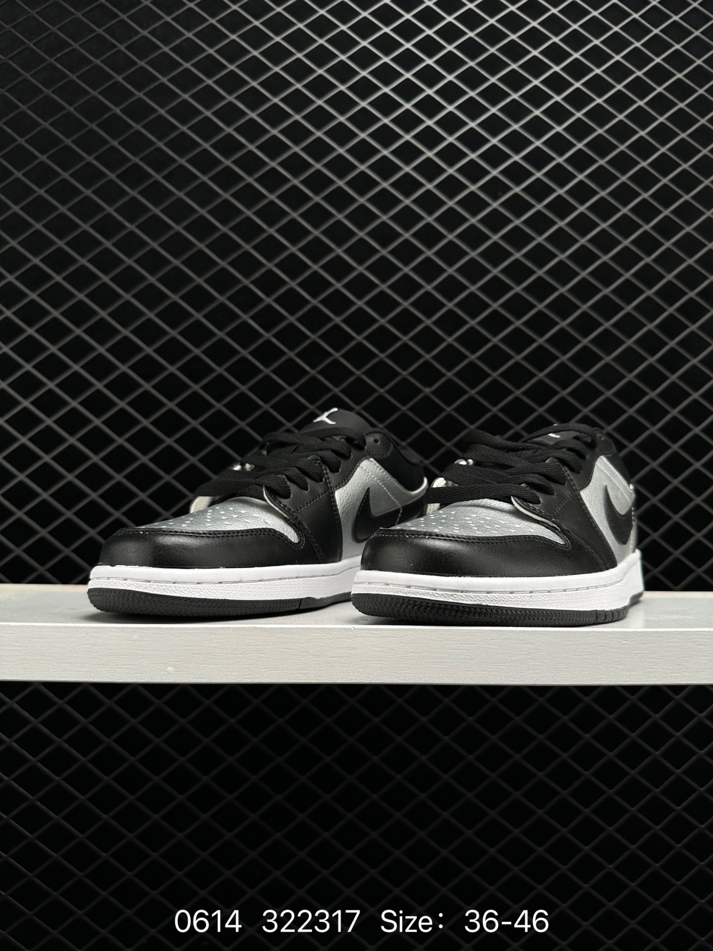 Air Jordan 1 Low “Silver Toe”